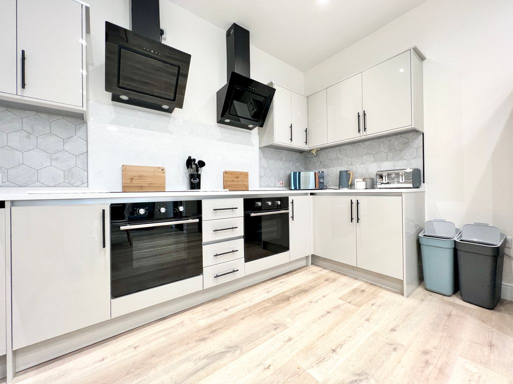 Additional image 9 of Room to rentPark Road, Ilford IG1