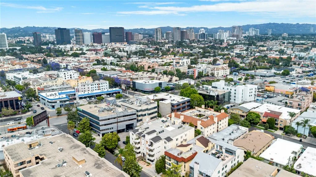 1726 S Bentley Avenue Unit PH3, Los Angeles, CA 90025