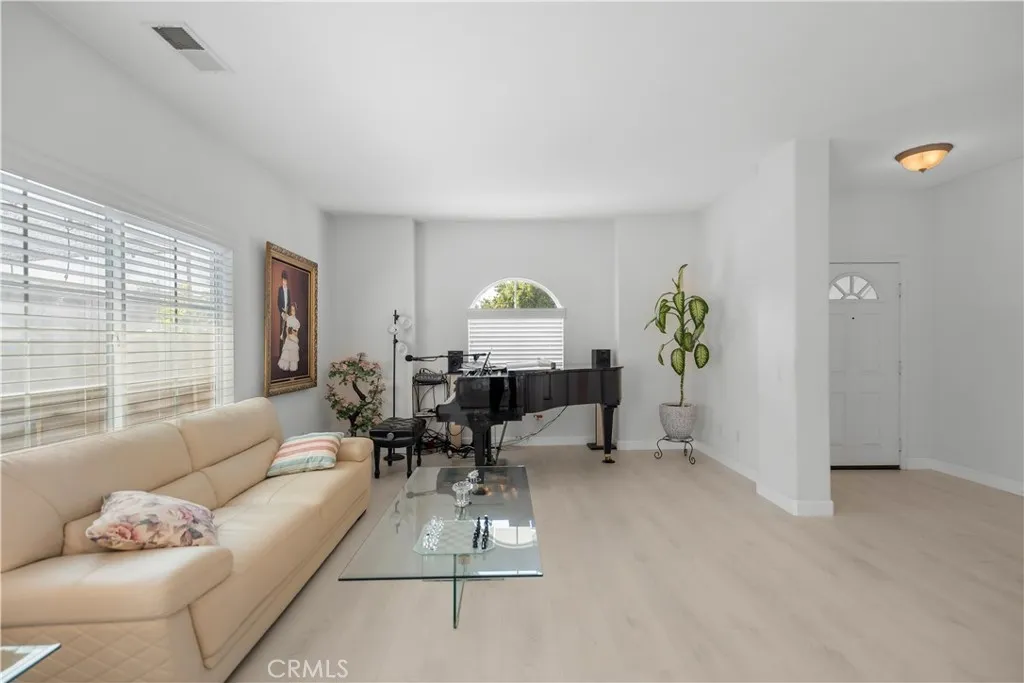Additional image 5 of 12957 Jamestown Court, Chino, CA 91710