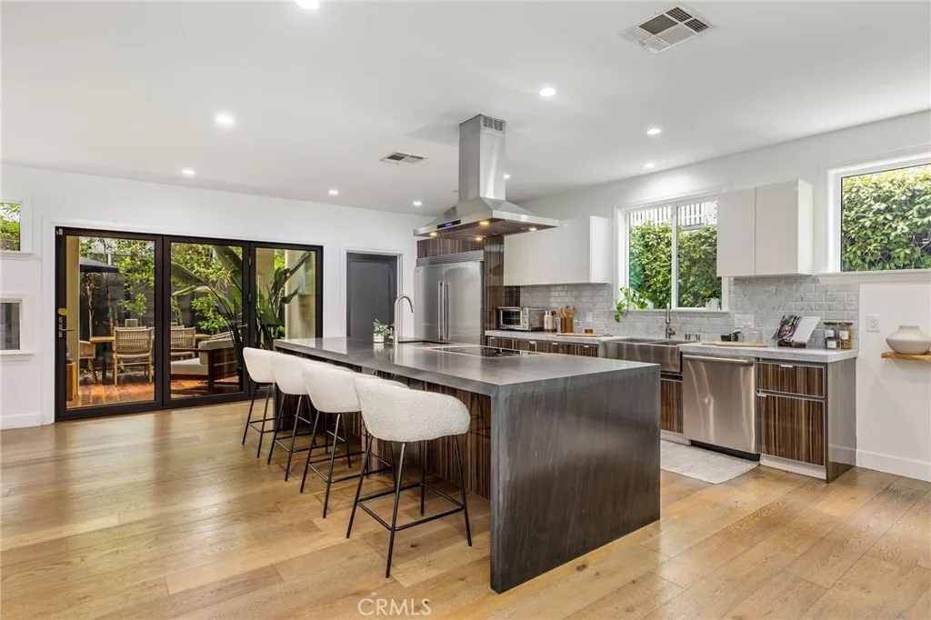 Additional image 6 of 11645 Woodbridge Street, Studio City, CA 91604
