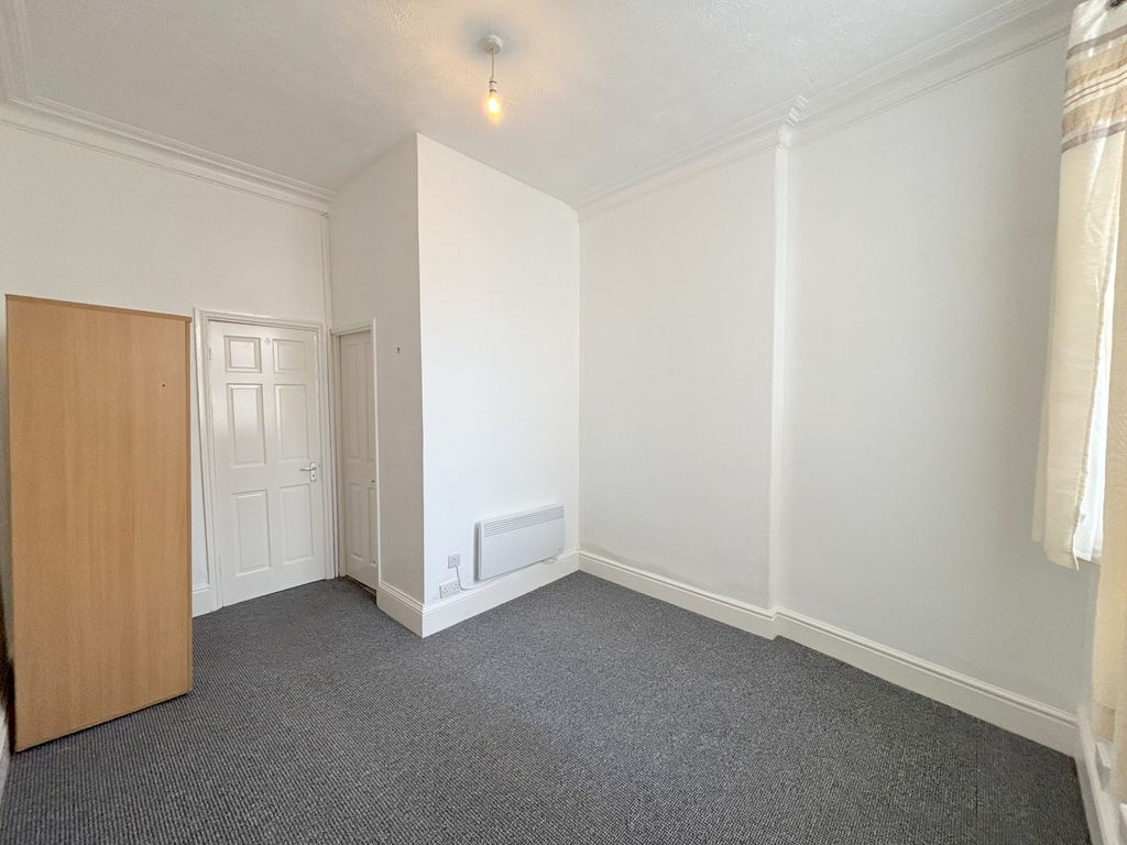 Additional image 5 of 1 bed flat to rentRiver Street, Rhyl, Denbighshire LL18