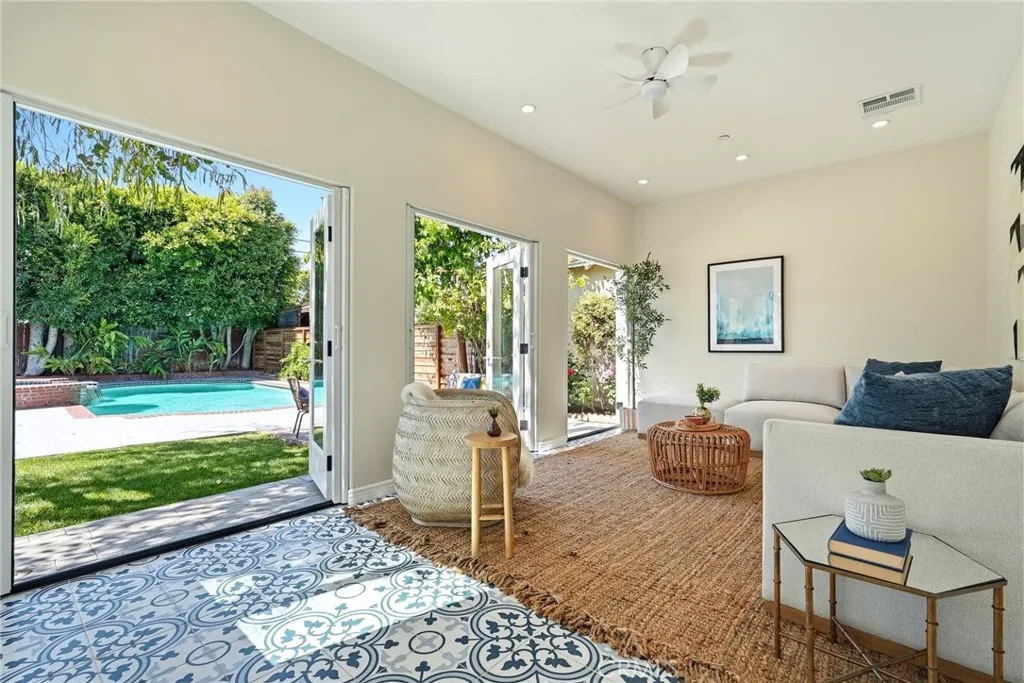 Additional image 77 of 435 Eton Drive, Burbank, CA 91504
