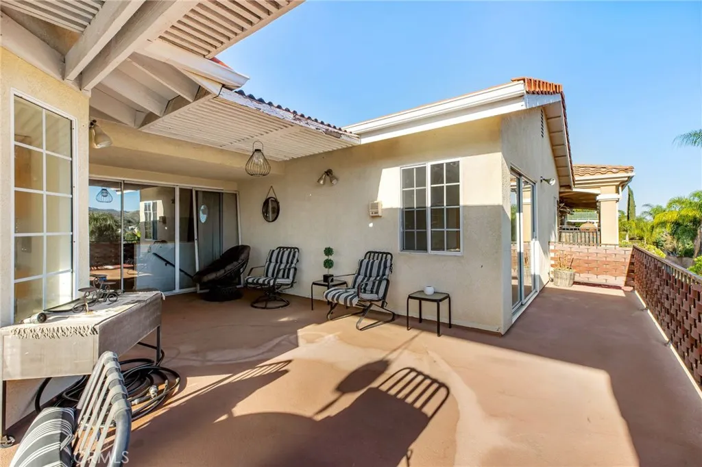 Additional image 115 of 22811 Cove View St, Canyon Lake, CA 92587