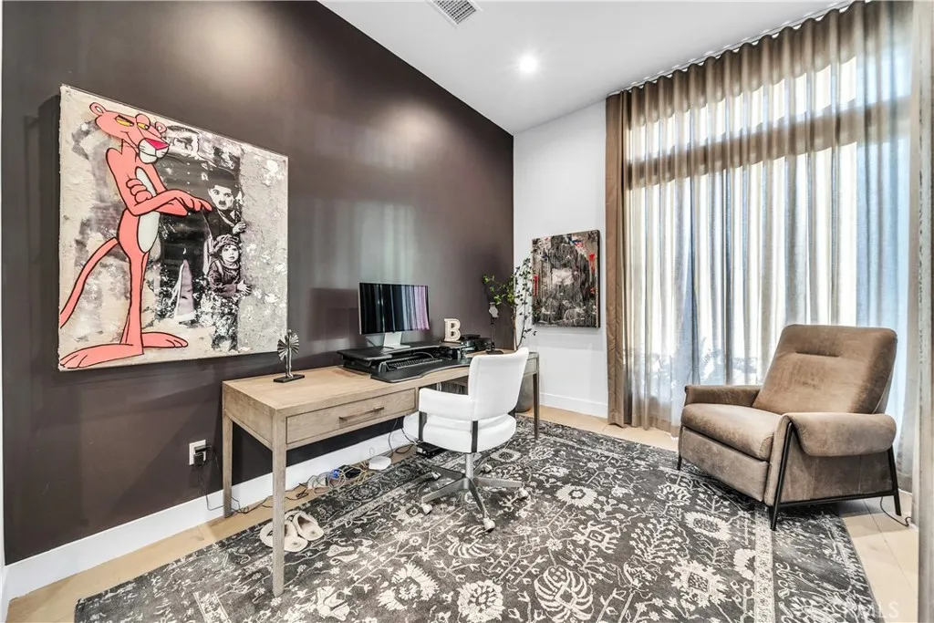 Additional image 102 of 20431 W Windsor Ln, Porter Ranch, CA 91326