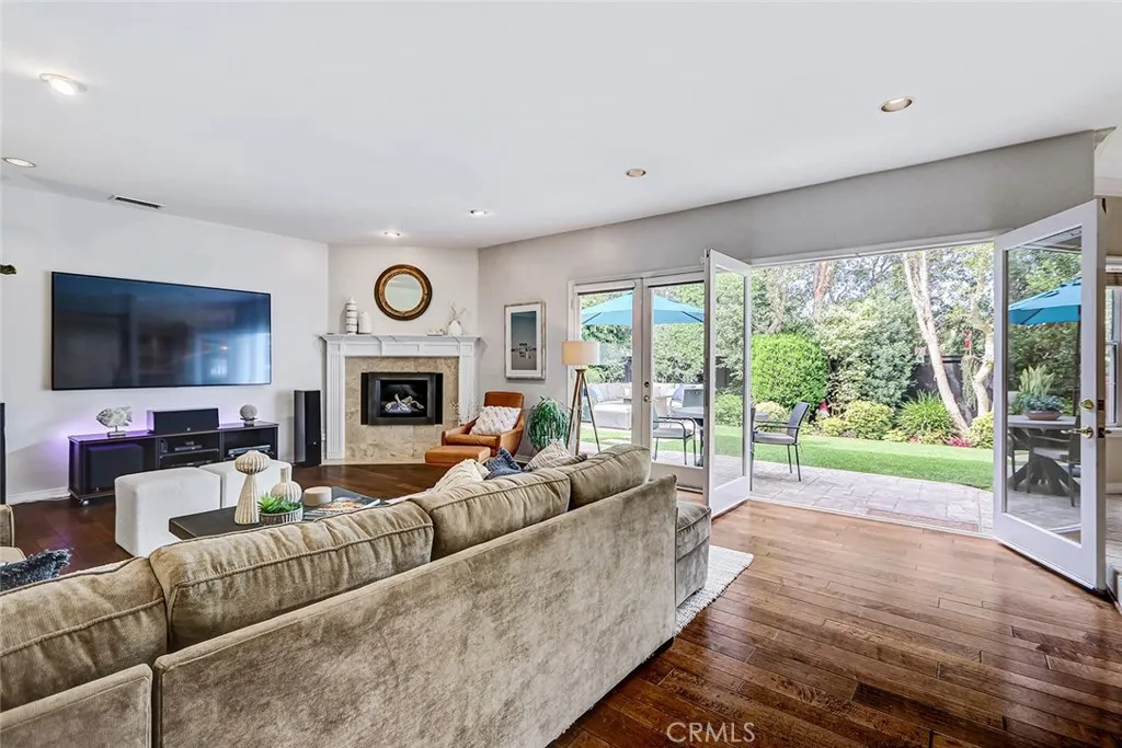Additional image 19 of 2101 Lynngrove Dr, Manhattan Beach, CA 90266