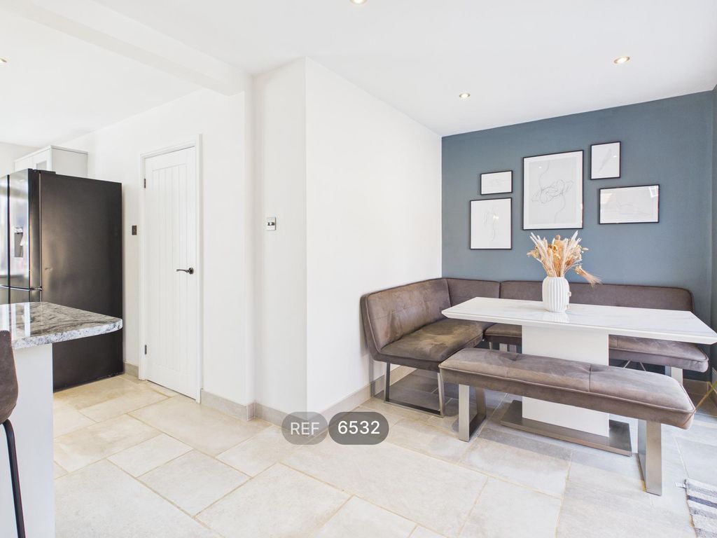 Additional image 7 of 4 bed detached house to rentPelham Close, Beverley HU17