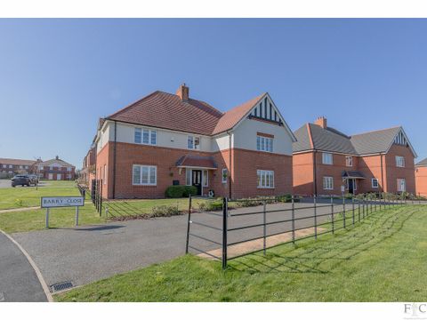 Barry Close, Kirby Muxloe LE9