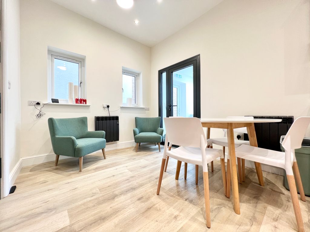 Additional image 14 of Room to rentPark Road, Ilford IG1