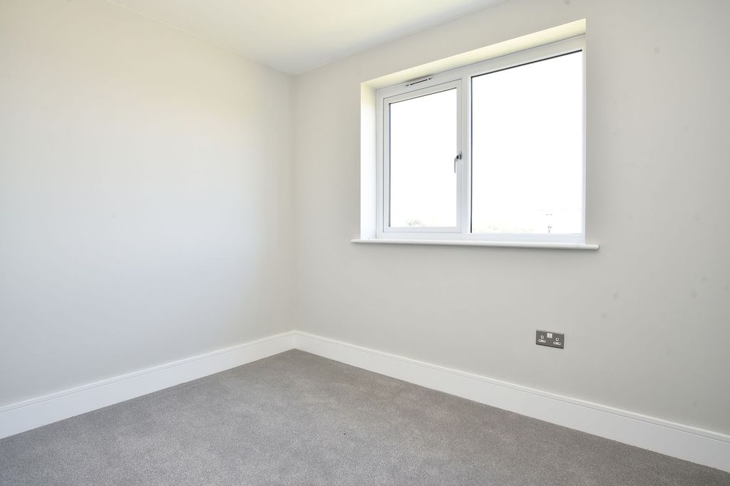 Additional image 14 of 4 bed detached house to rentLangsett Grove, Harrogate HG3