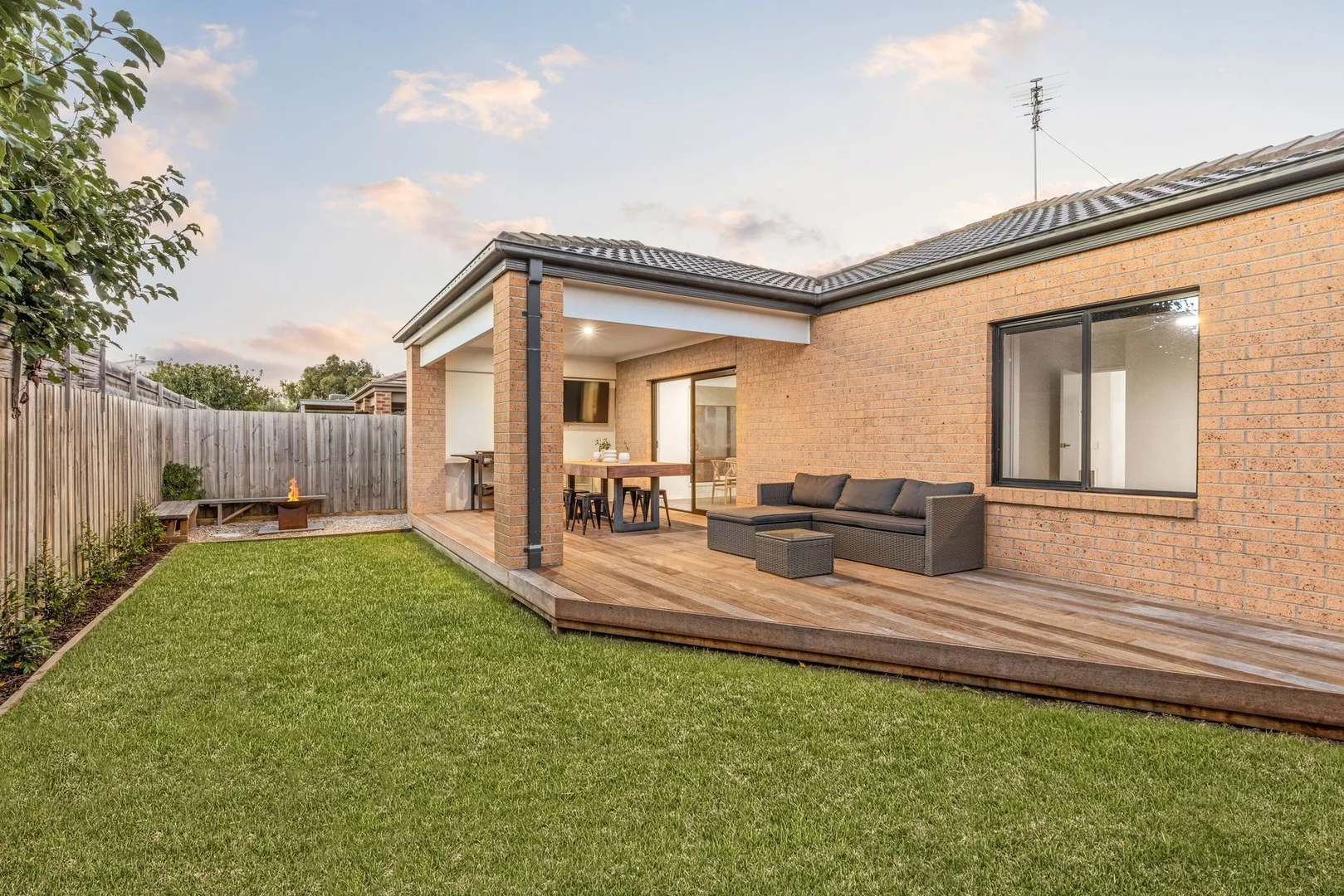 27 Prominence Boulevard, Armstrong Creek VIC 3217