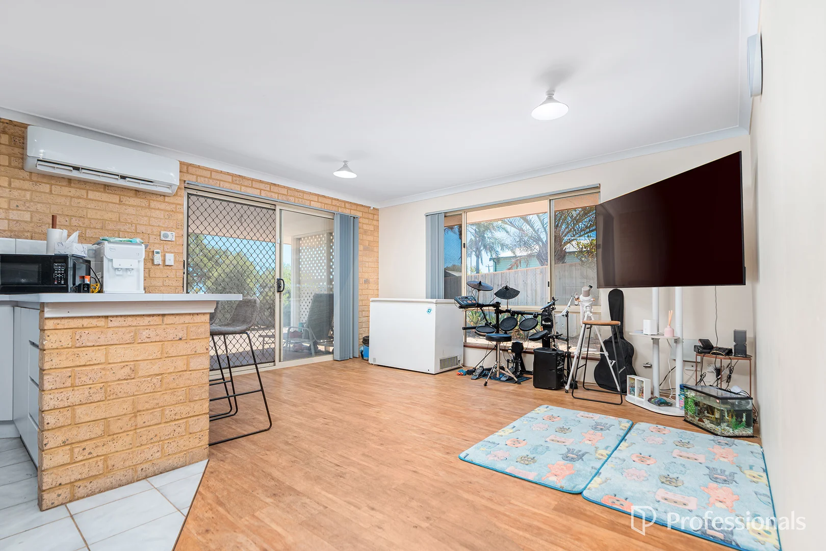 Additional image 4 of 32 Seaview Boulevard, Wandina WA 6530