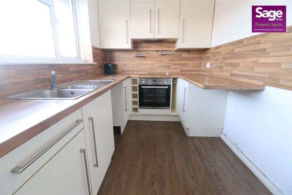 Additional image 6 of 2 bed flat to rentBlodwen Road, New Inn, Pontypool NP4