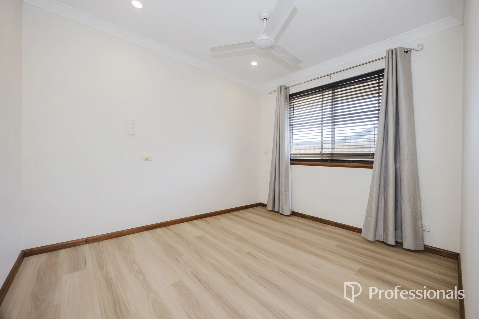 Additional image 13 of 3 Borden Road, Marangaroo WA 6064