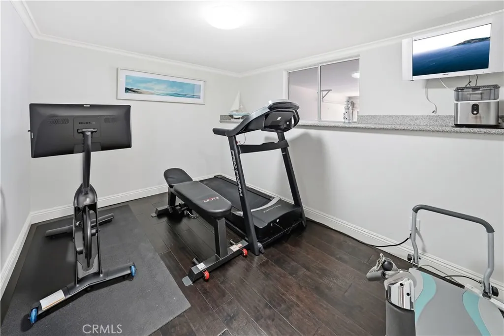 Additional image 29 of 9735 Via Roma, Burbank, CA 91504