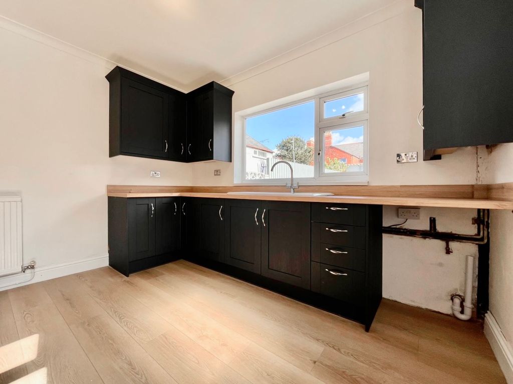 Additional image 5 of 3 bed terraced house to rentSomerset Road, Newport NP19