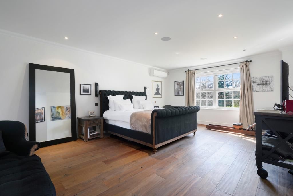 Additional image 5 of 6 bed detached house to rentManor House Drive, Burwood Park, Walton On Thames, Surrey KT12