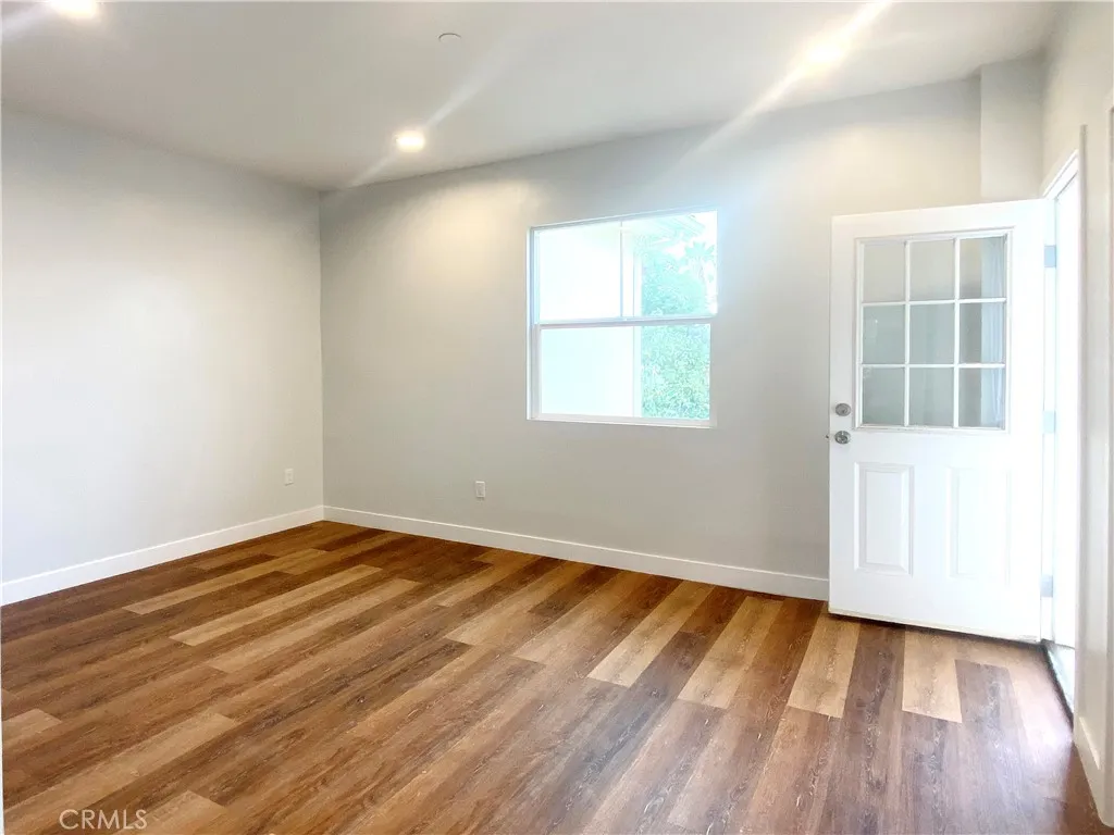 Additional image 31 of 300 Alhambra Road E Unit E, Alhambra, CA 91801