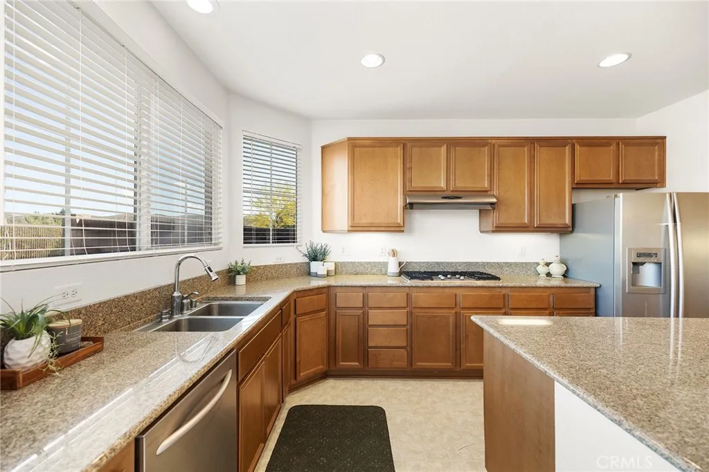 Additional image 12 of 41041 Sunsprite St, Lake Elsinore, CA 92532