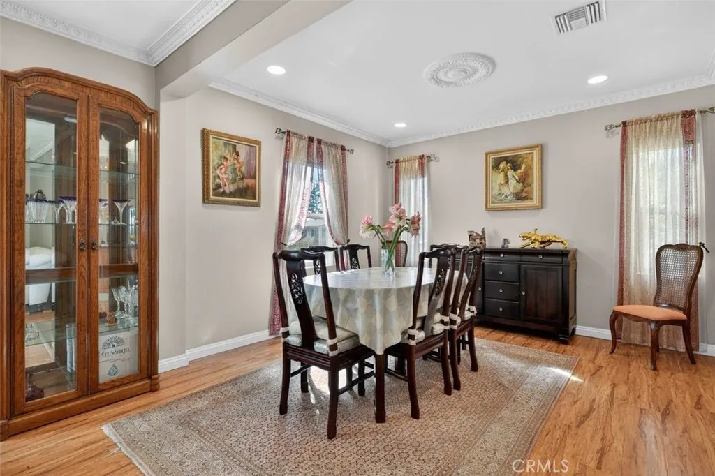 Additional image 10 of 820 S Kenneth, Burbank, CA 91501