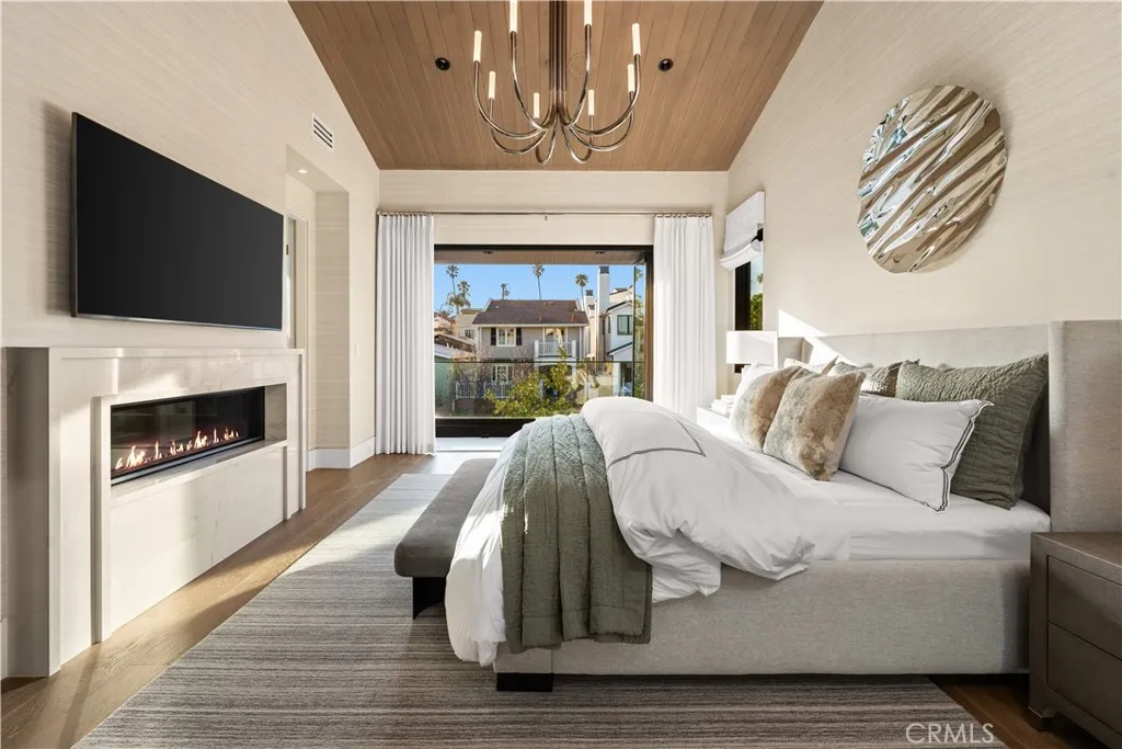 Additional image 9 of 412 Heliotrope Ave, Corona Del Mar, CA 92625