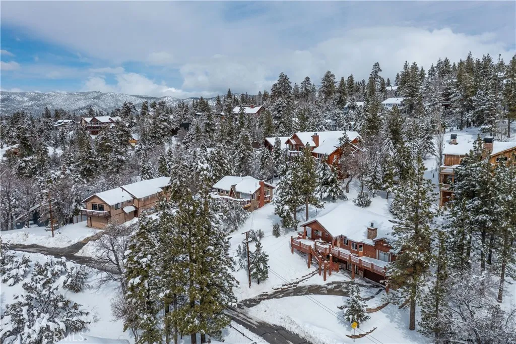 Additional image 88 of 43628 Yosemite Drive, Big Bear Lake, CA 92315