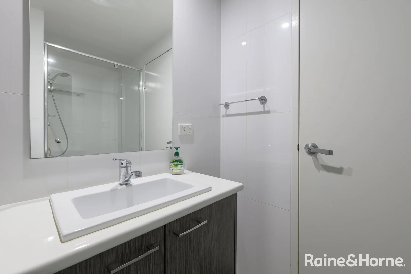 Additional image 11 of 6/11 GLENLYON STREET, Gladstone Central QLD 4680