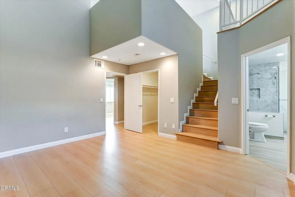 Additional image 29 of 719 E Tujunga Ave Unit B, Burbank, CA 91501