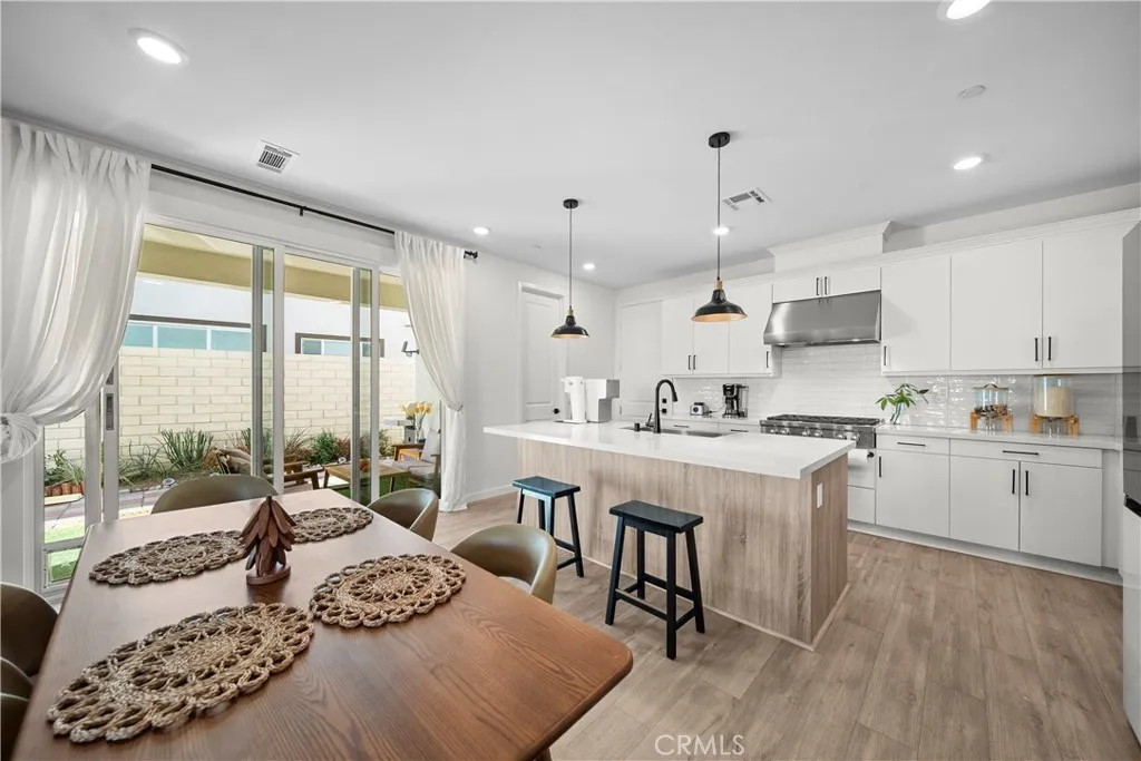 Additional image 16 of 27616 Symphony Place, Valencia, CA 91381
