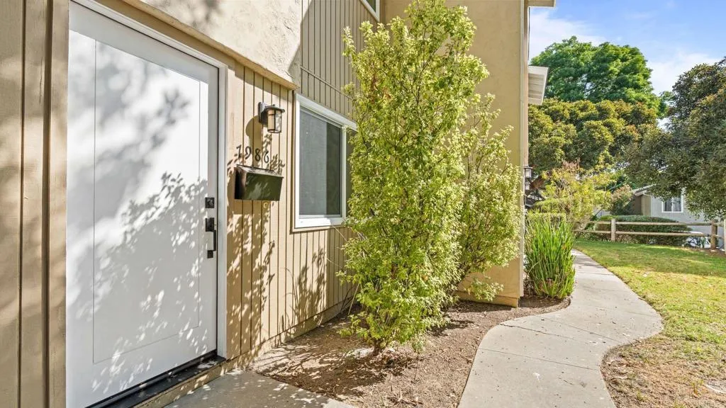 Additional image 3 of 7986 Camino Jonata, San Diego, CA 92122