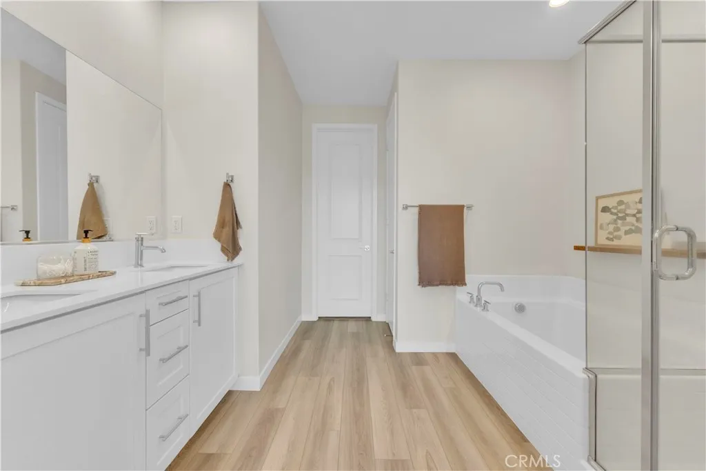 Additional image 94 of 27582 Manzanita Way, Valencia, CA 91381