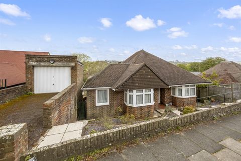 Ridgeside Avenue, Patcham, Brighton BN1