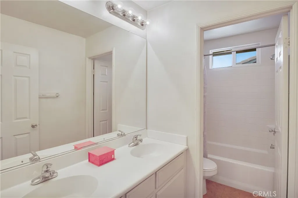 Additional image 28 of 44023 Quarter St, Lancaster, CA 93536