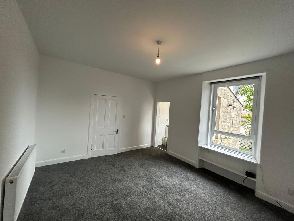 Additional image 2 of 1 bed flat to rentChurch Street, Tranent, East Lothian EH33