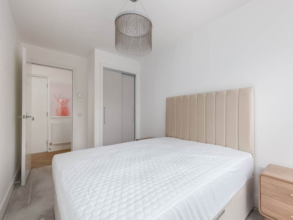 Additional image 9 of 1 bed flat to rentFestival Court, Festival Park, Glasgow G51