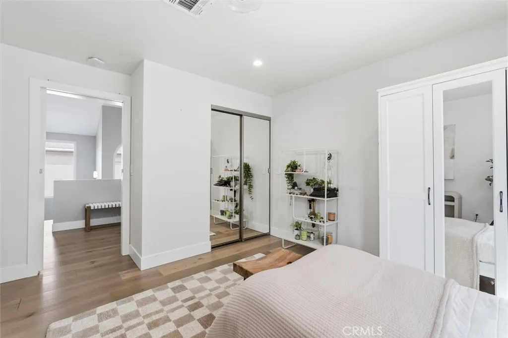 Additional image 104 of 2220 Clark Ln #B, Redondo Beach, CA 90278