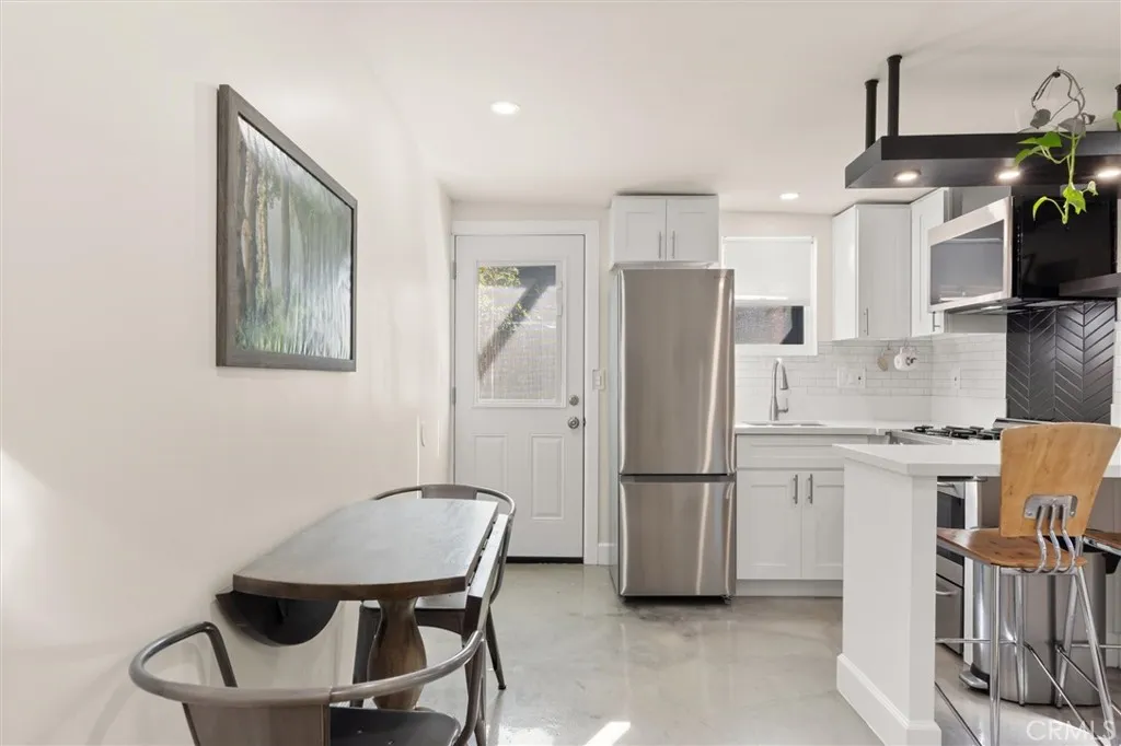 Additional image 96 of 3903 W 59th Place, Los Angeles, CA 90043