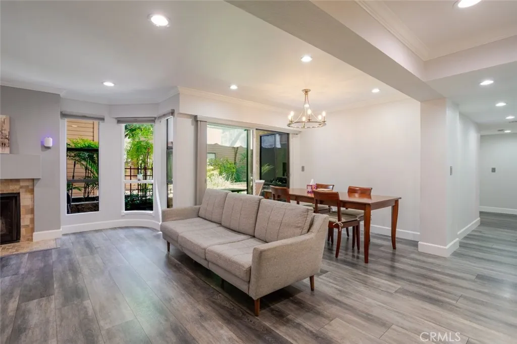 Additional image 8 of 236 N Louise Street Unit 104, Glendale, CA 91206