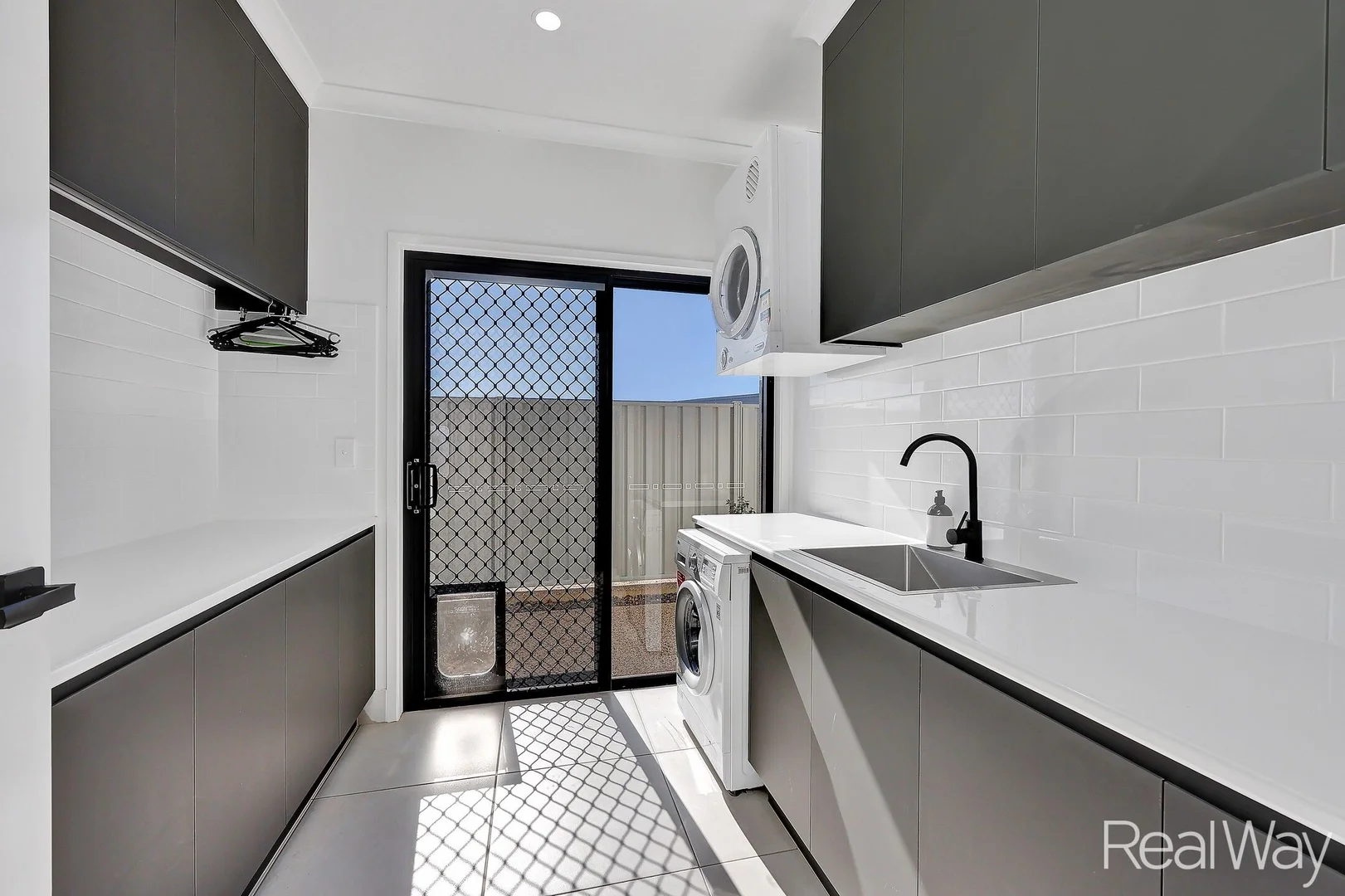 Additional image 28 of 1 Stapleton Avenue, Innes Park QLD 4670