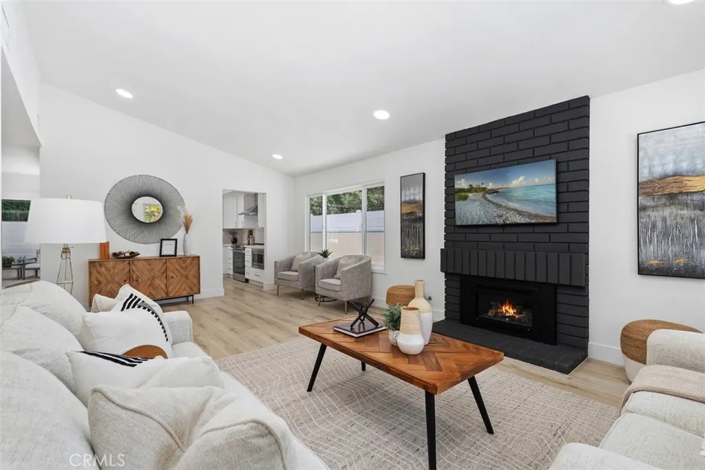 Additional image 7 of 22322 Silent Brook, Lake Forest, CA 92630