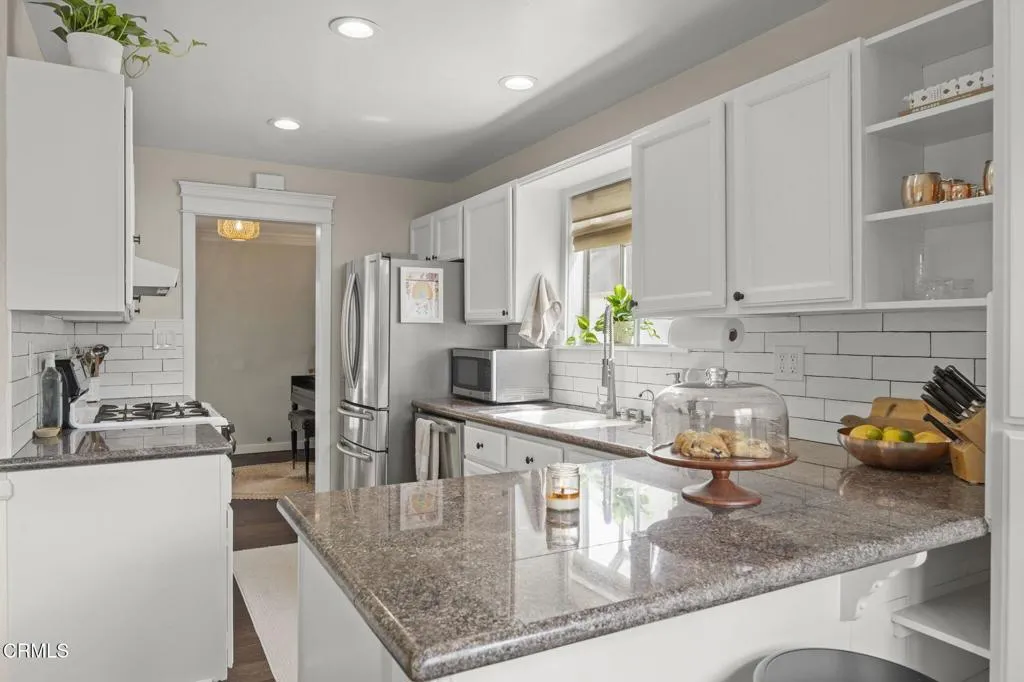 Additional image 101 of 630 Redwood Avenue, Ventura, CA 93003