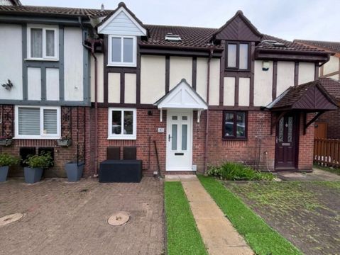 Courtlands Way, Ravenhill, Swansea SA5