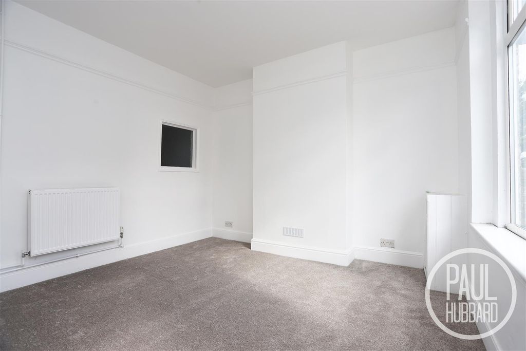 Additional image 3 of 3 bed terraced house to rentKimberley Road, Lowestoft NR33
