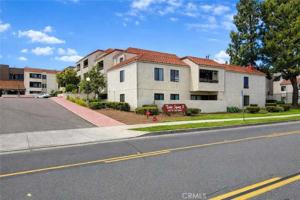Additional image 16 of 700 W 3rd Street Unit A104, Santa Ana, CA 92701