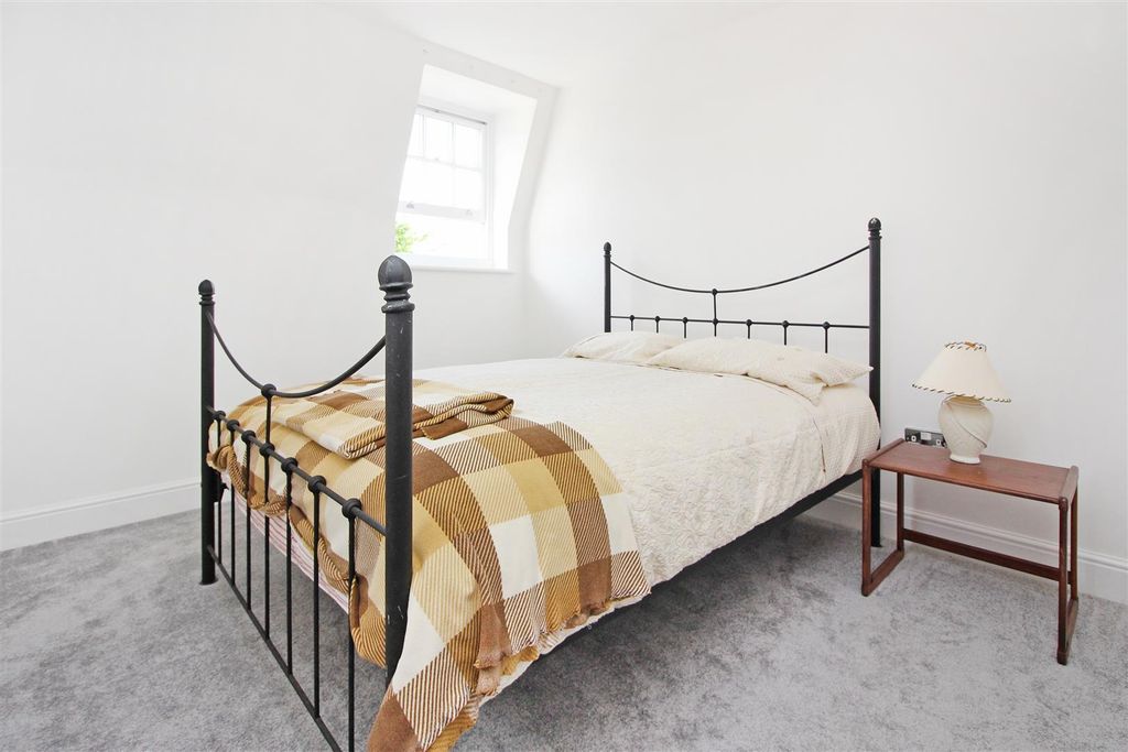 Additional image 6 of 2 bed flat to rentSt. Marys Street, Canterbury, Kent CT1