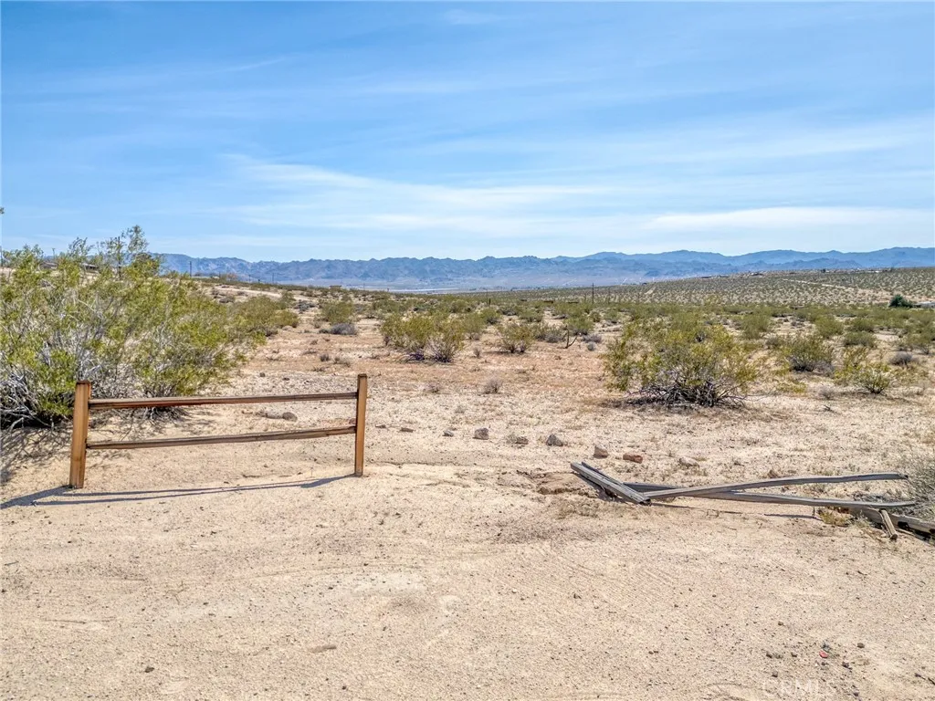 Additional image 102 of 64171 Learco Way, Joshua Tree, CA 92252