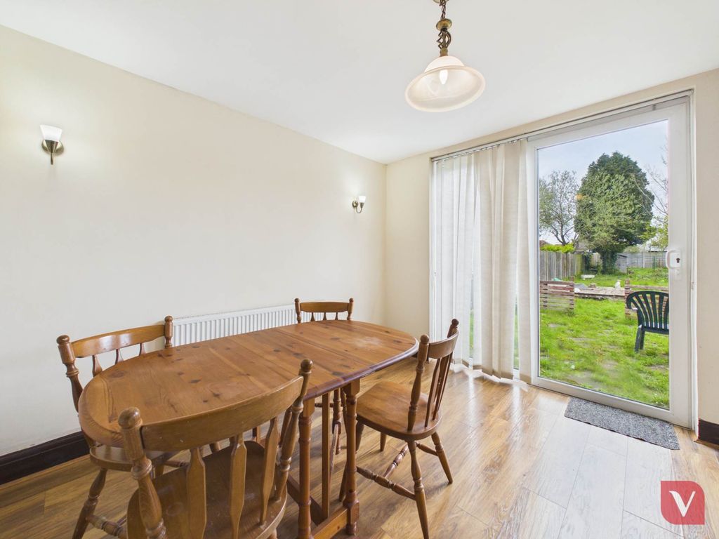 Additional image 7 of 3 bed end terrace house to rentPoynters Road, Luton LU4