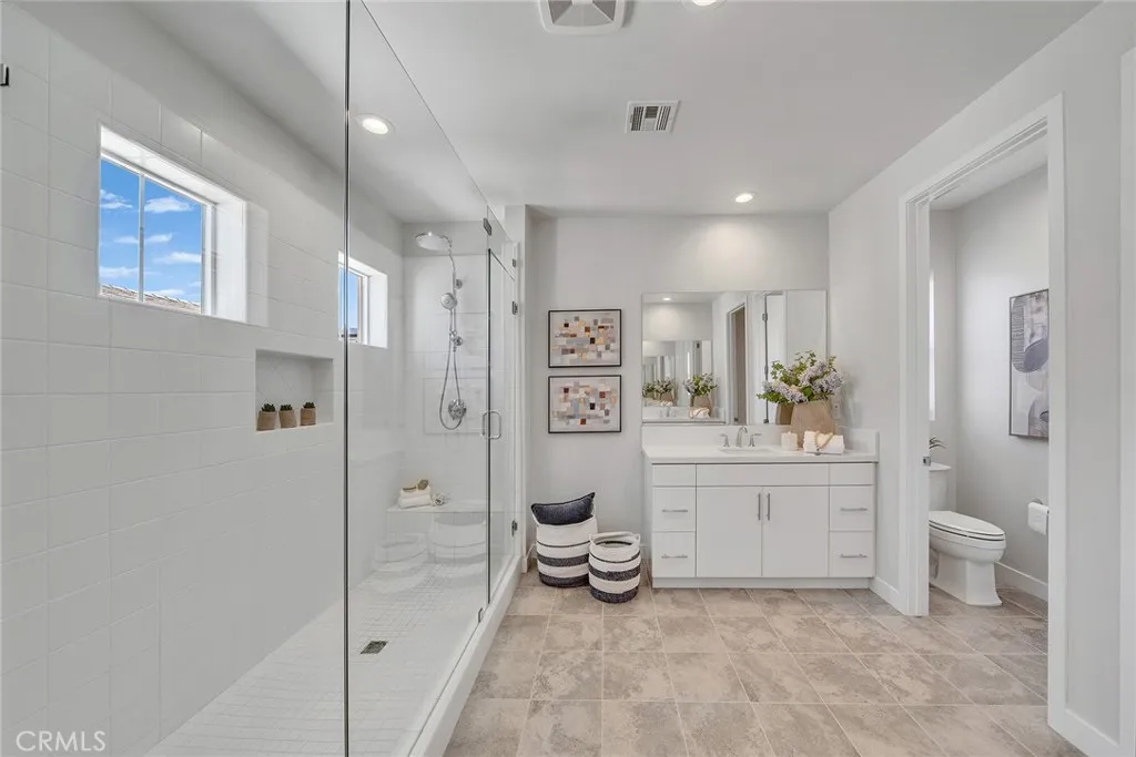 Additional image 126 of 141 Edna Pkwy, Lake Forest, CA 92630