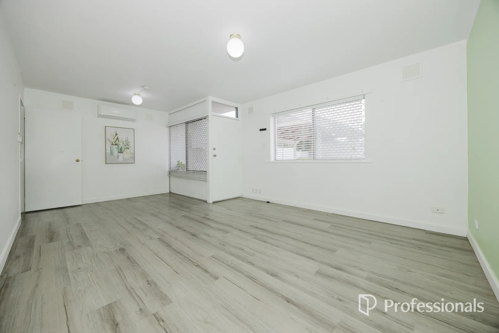 Additional image 5 of 24E Casserley Avenue, Girrawheen WA 6064