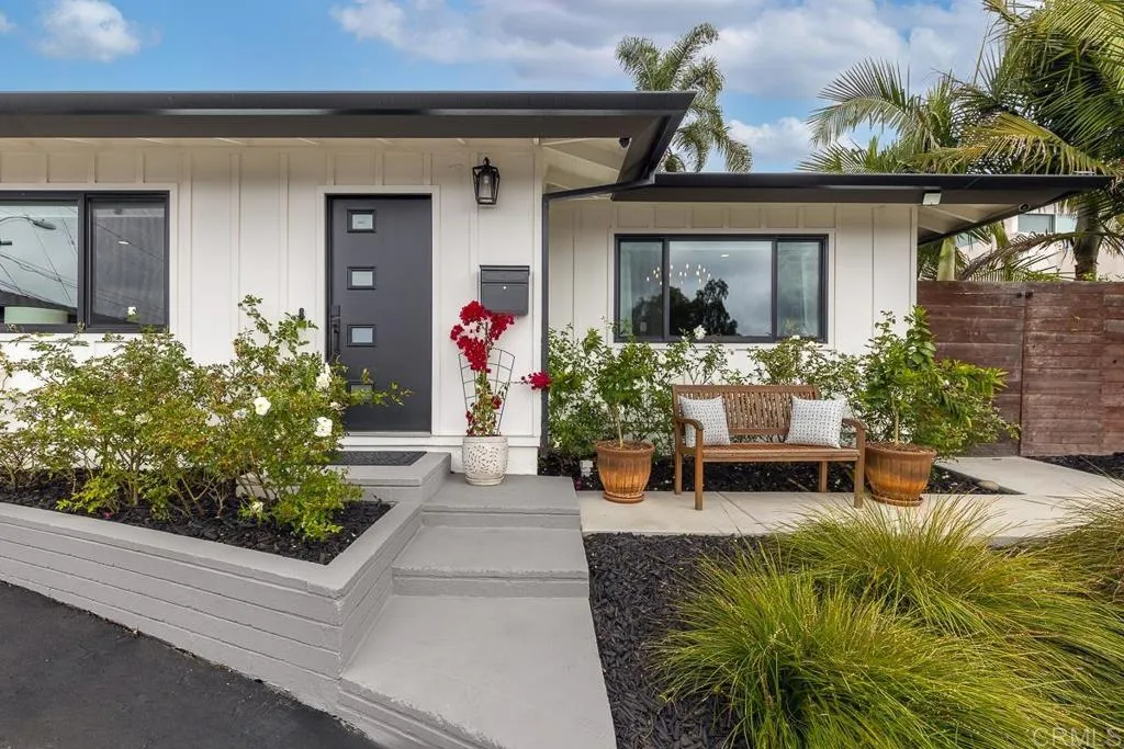 Additional image 3 of 8675 Glenwick Lane, La Jolla, CA 92037