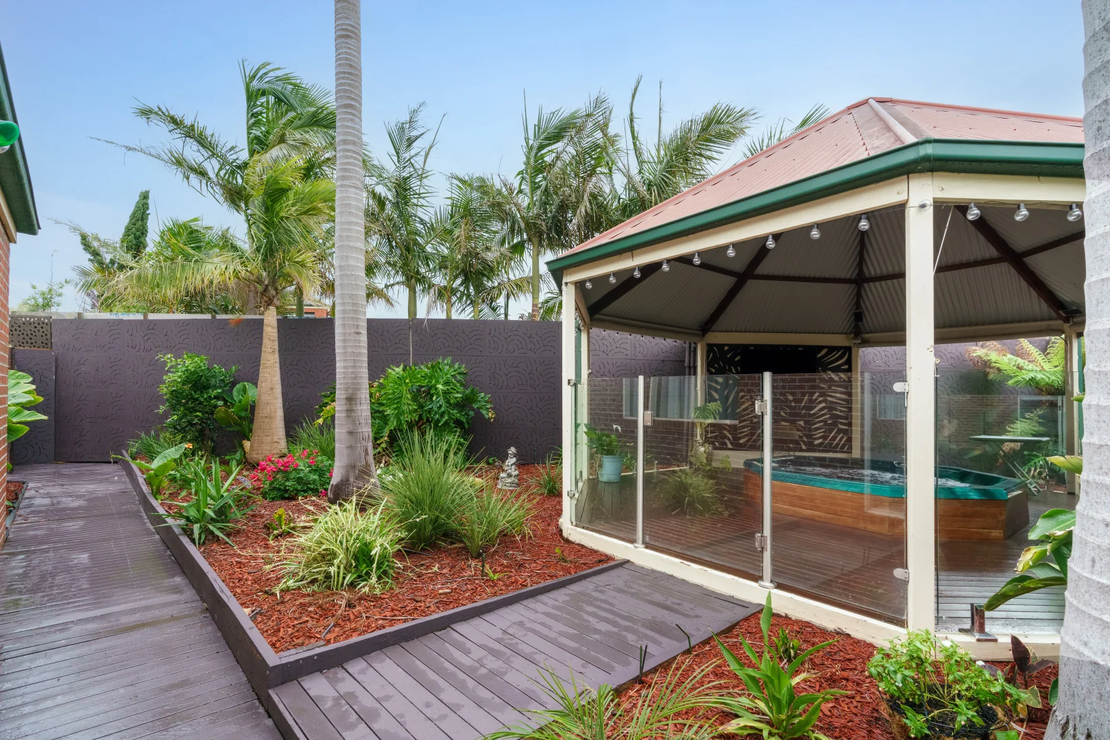 Additional image 17 of 2 Eve Close, Skye VIC 3977